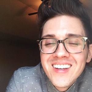 Meet your Posher, Nicholas